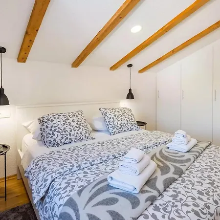 Miandri * Zadar